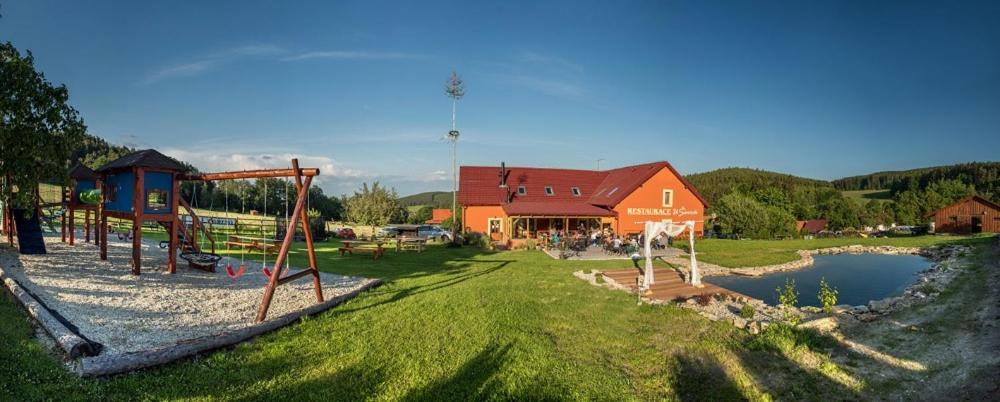 Penzion U Sevcu Holubov Экстерьер фото