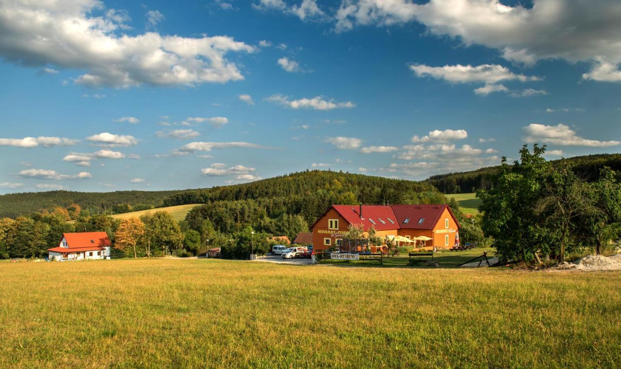 Penzion U Sevcu Holubov Экстерьер фото